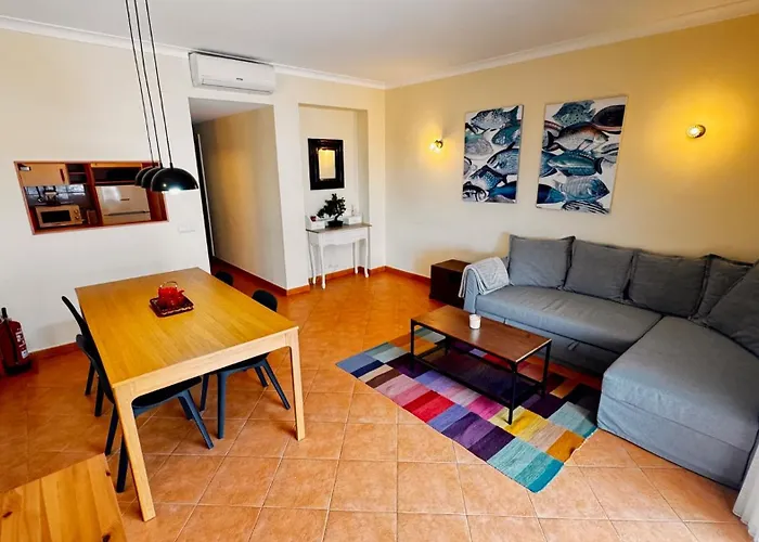 Daire Maria Ria Tavira