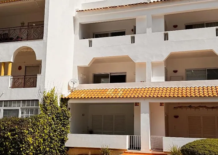 Maria Ria * タヴィラ